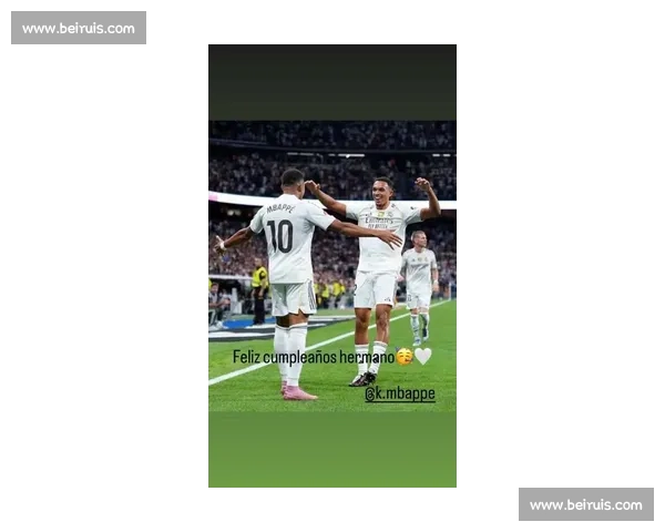 传闻成真姆巴佩告别巴黎,皇马准备好迎接新国王!